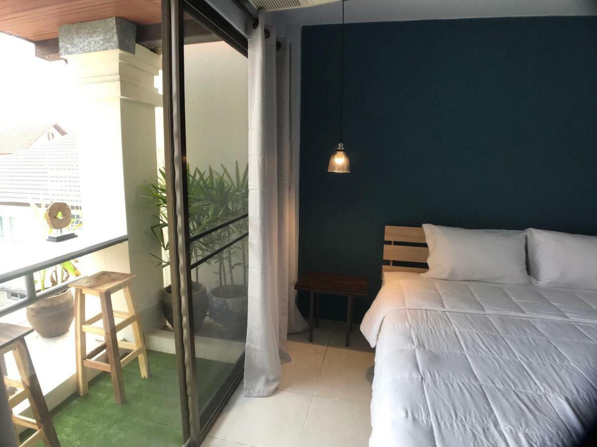 8th House @ Center Of Chiangmai Old Town דירה *